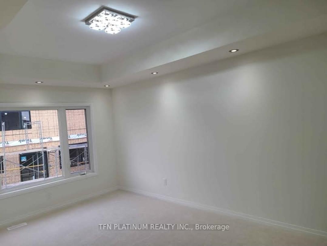 Photo 12 of 144 Fairey Crescent, Hamilton, Mount Hope — HOMEH
