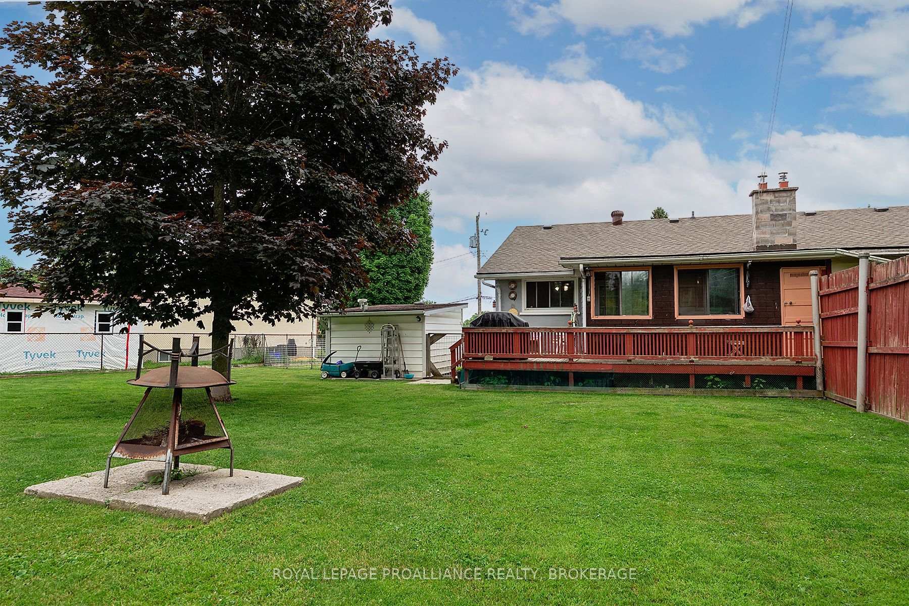 Photo 21 of 50 Morden Crescent, Loyalist, Amherstview — HOMEH