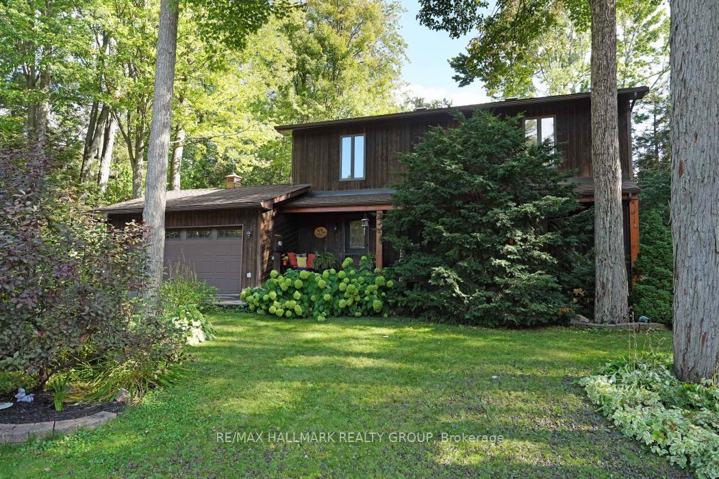 Photo 2 of 5498 Edgewater Drive, Ottawa, Manotick East to Manotick Station — HOMEH