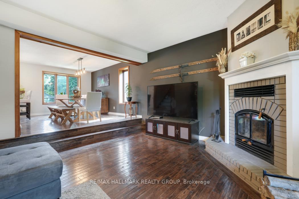 Photo 7 of 5498 Edgewater Drive, Ottawa, Manotick East to Manotick Station — HOMEH