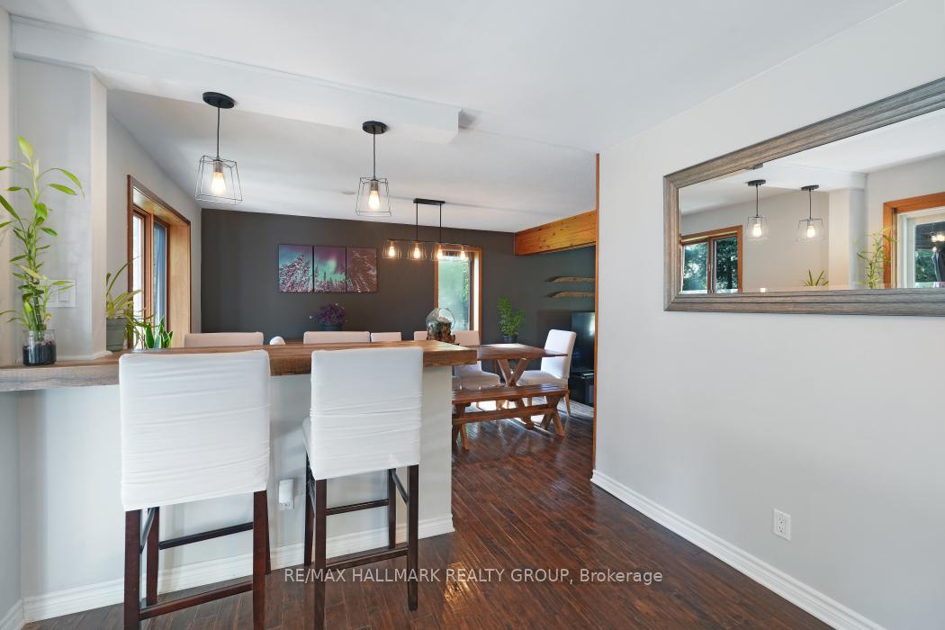 Photo 10 of 5498 Edgewater Drive, Ottawa, Manotick East to Manotick Station — HOMEH
