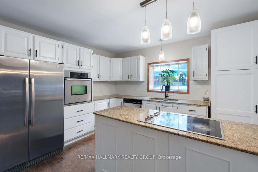 Photo 15 of 5498 Edgewater Drive, Ottawa, Manotick East to Manotick Station — HOMEH