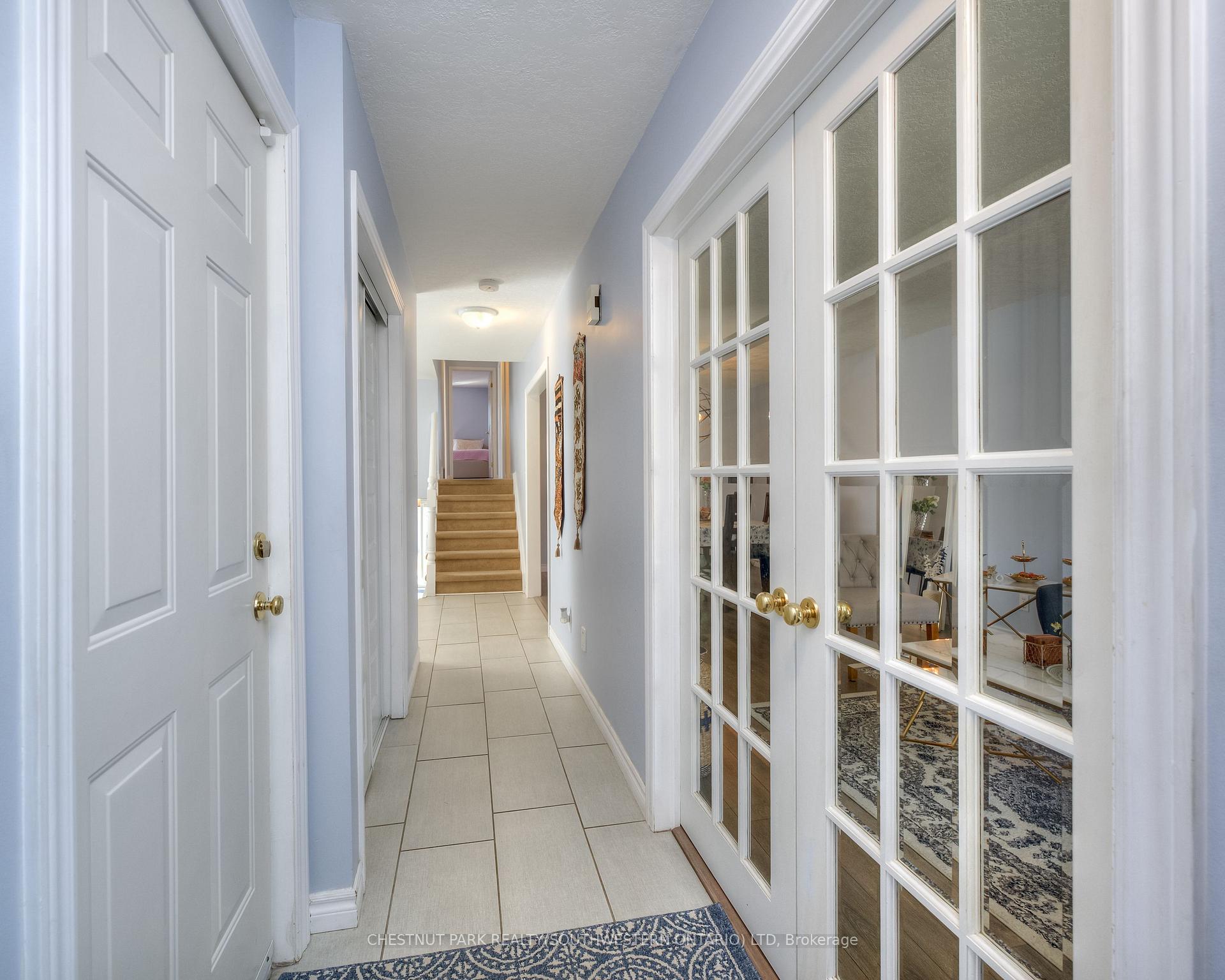 Photo 7 of 578 Old Huron Place, Kitchener — HOMEH