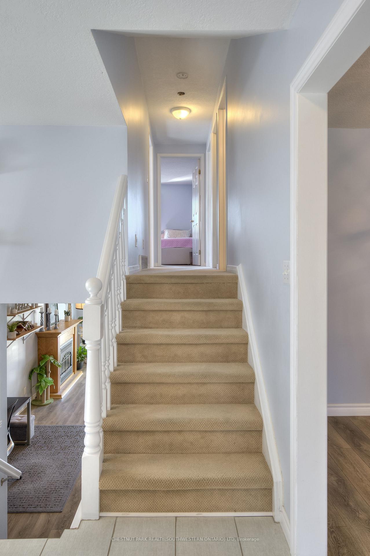 Photo 16 of 578 Old Huron Place, Kitchener — HOMEH