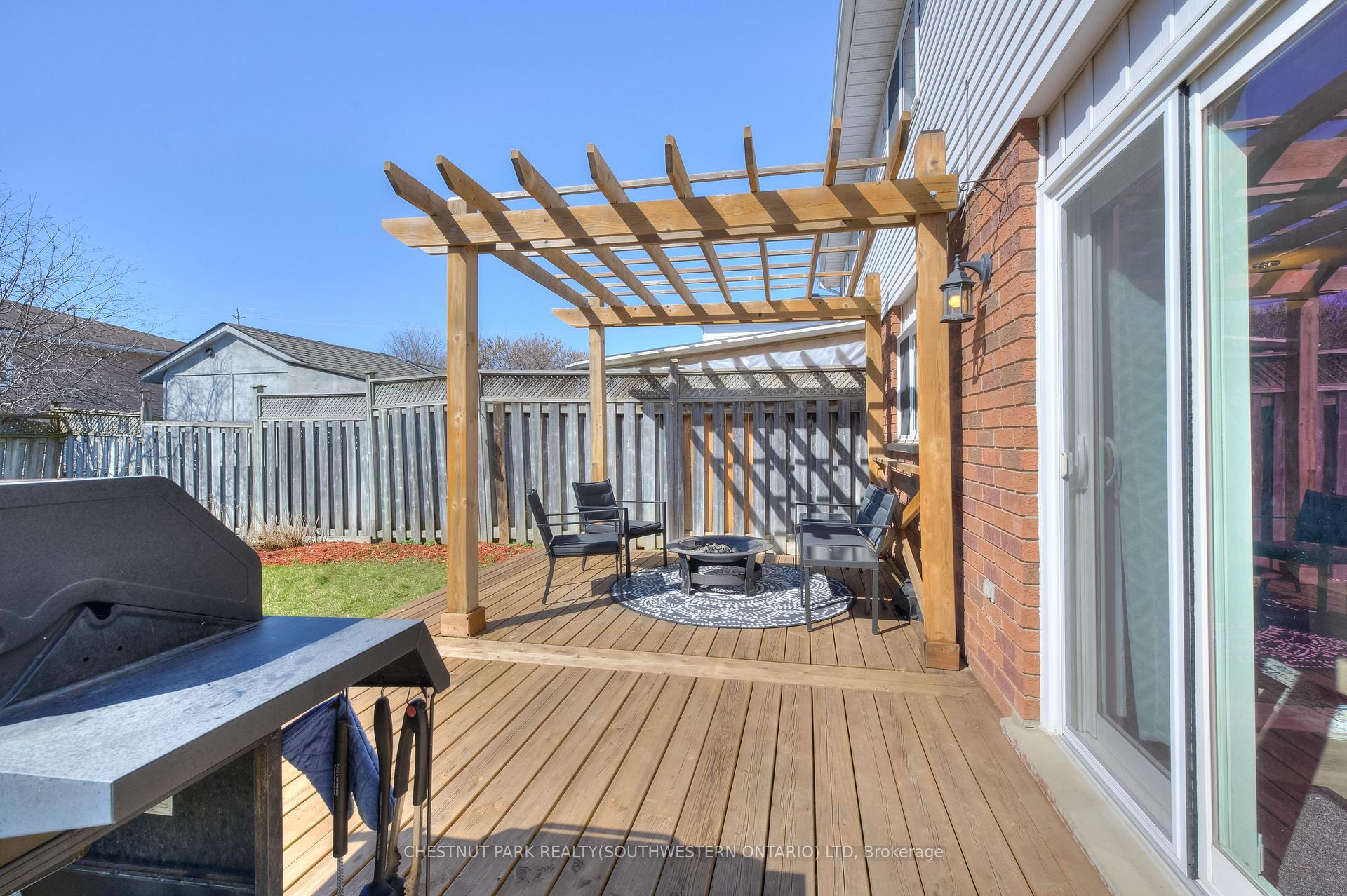 Photo 34 of 578 Old Huron Place, Kitchener — HOMEH