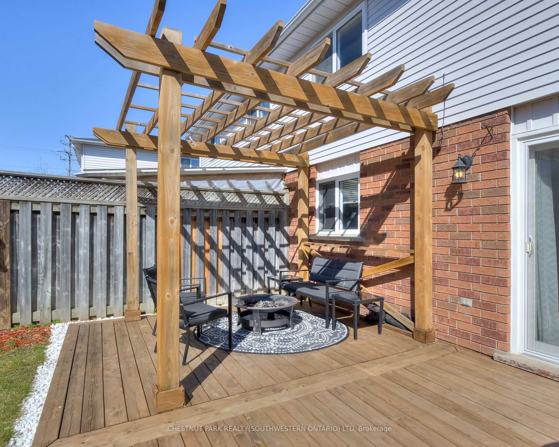 Photo 35 of 578 Old Huron Place, Kitchener — HOMEH
