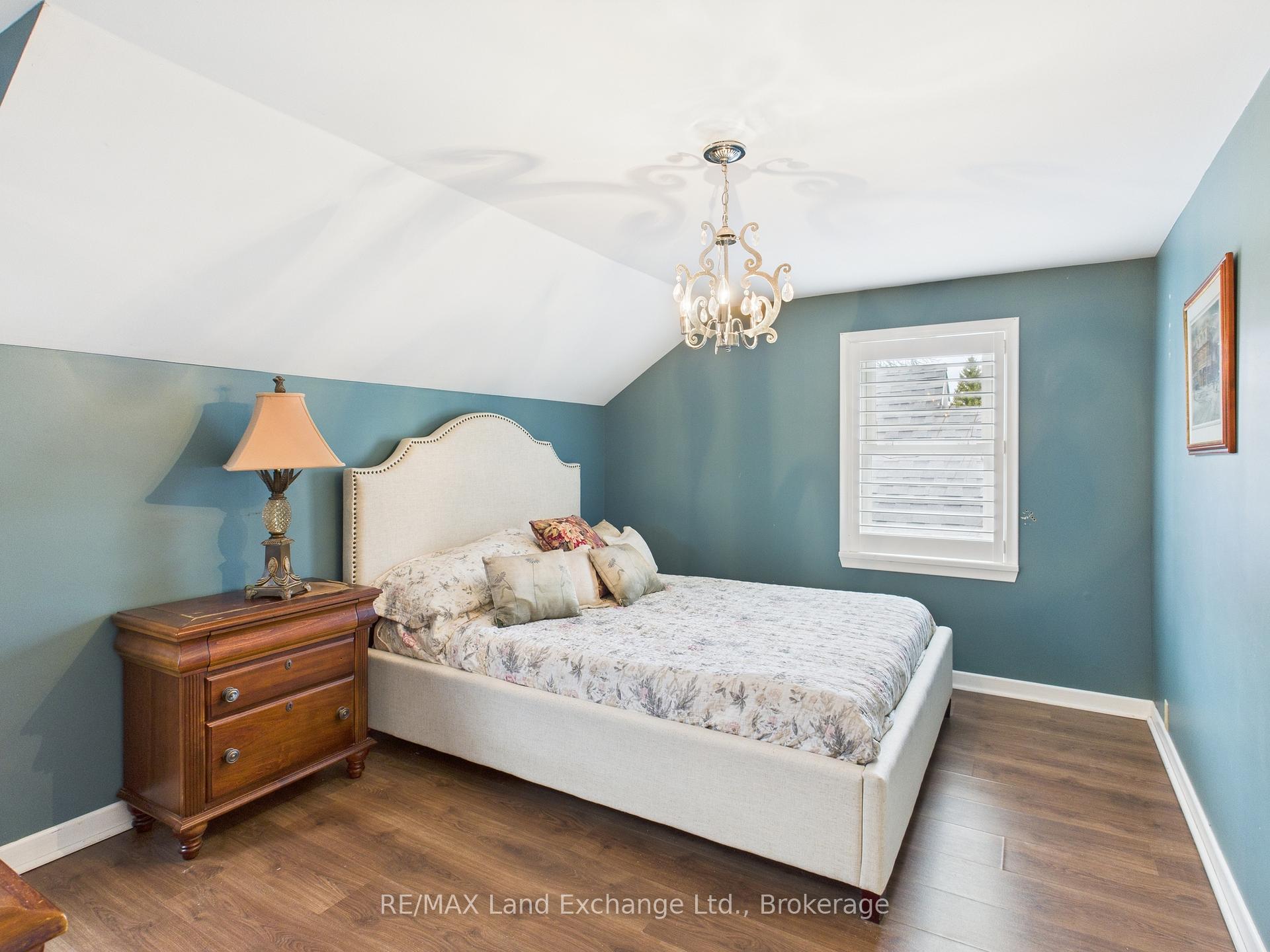Photo 16 of 1091 Queen Street, Kincardine — HOMEH