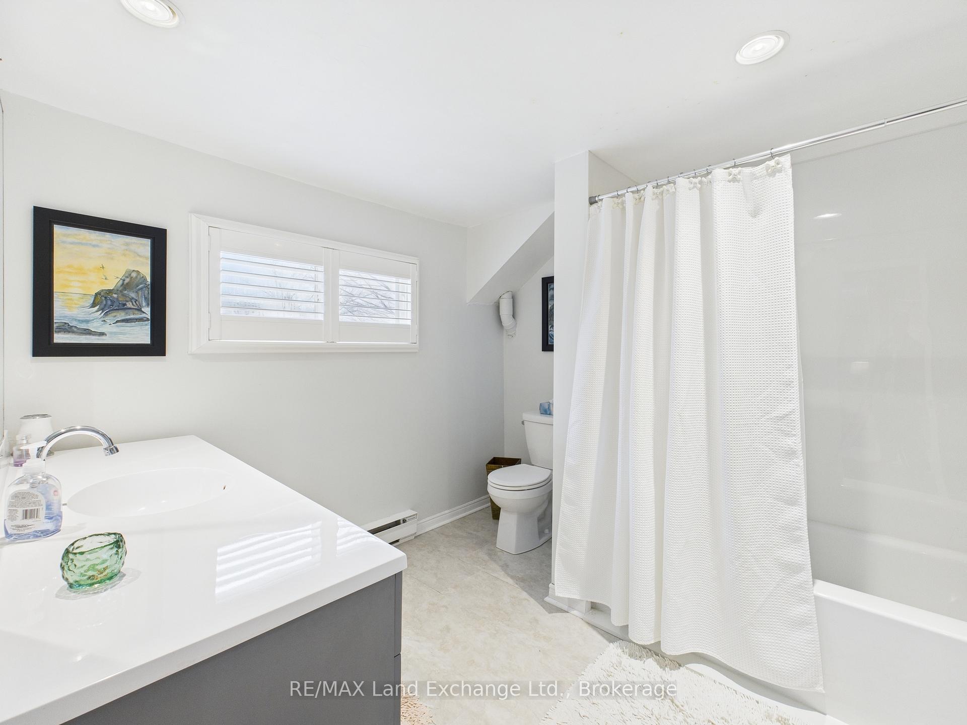 Photo 20 of 1091 Queen Street, Kincardine — HOMEH