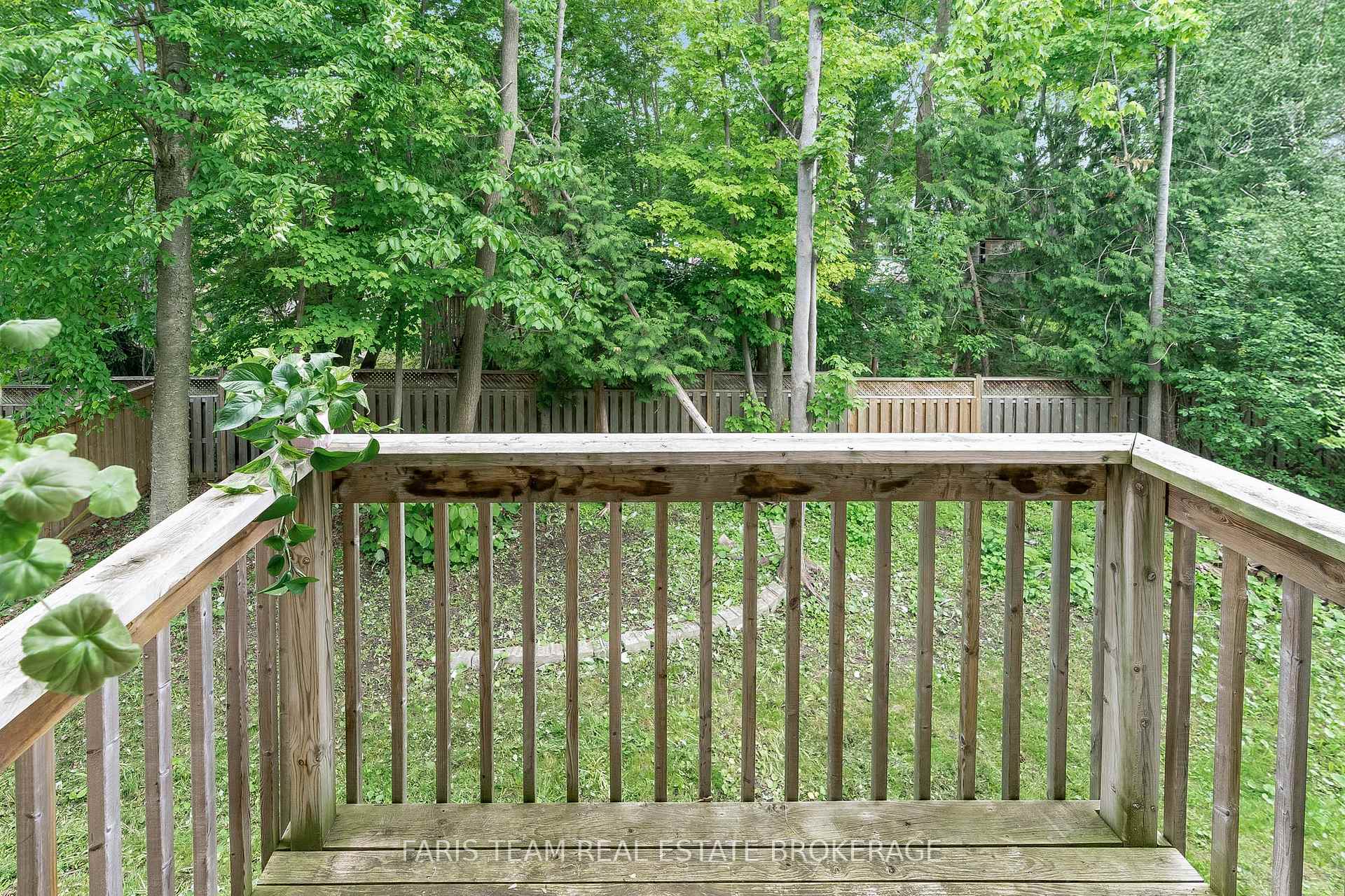 Photo 8 of 1025 Abram Court, Innisfil, Alcona — HOMEH