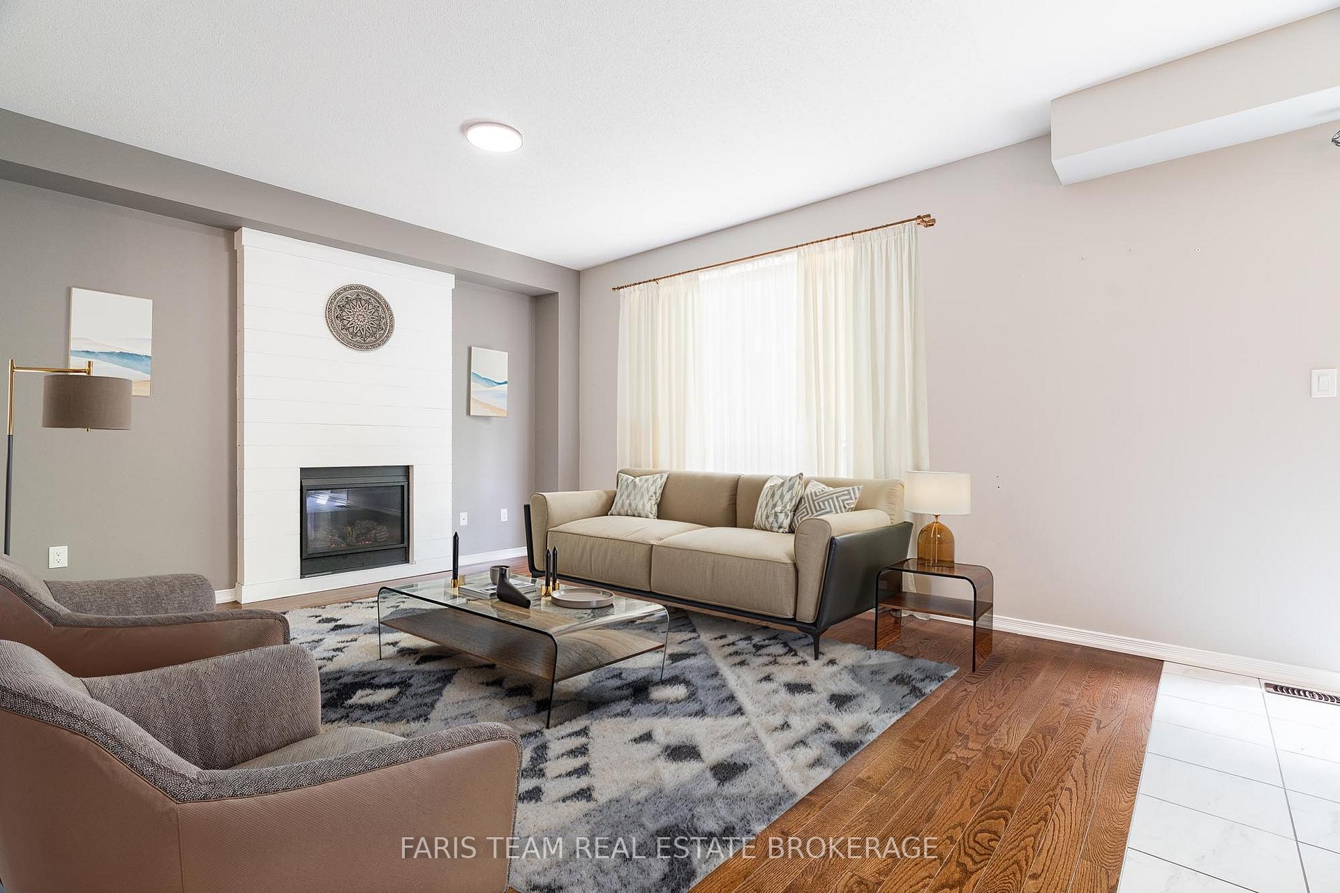 Photo 10 of 1025 Abram Court, Innisfil, Alcona — HOMEH