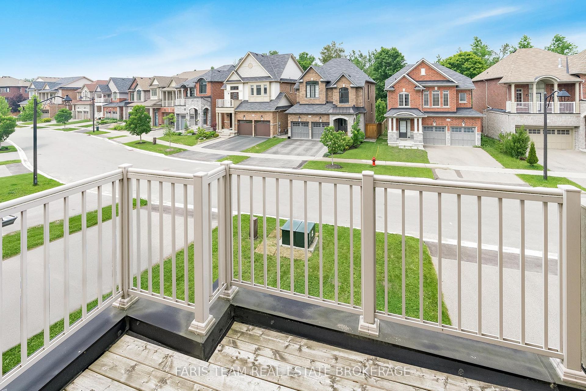 Photo 15 of 1025 Abram Court, Innisfil, Alcona — HOMEH
