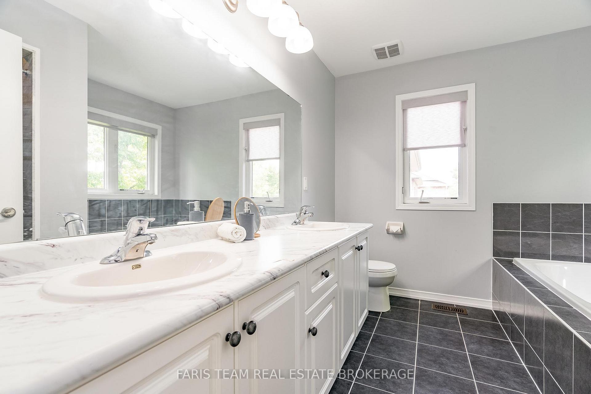 Photo 19 of 1025 Abram Court, Innisfil, Alcona — HOMEH