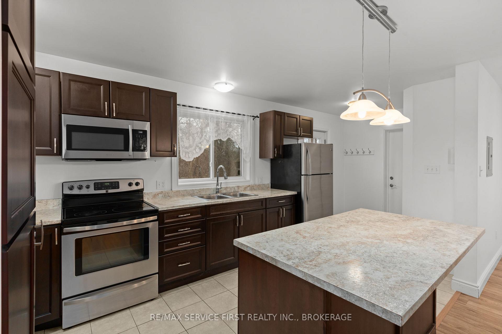 Photo 9 of Unit 3, 770 Progress Avenue, Kingston, South of Taylor-Kidd Blvd — HOMEH