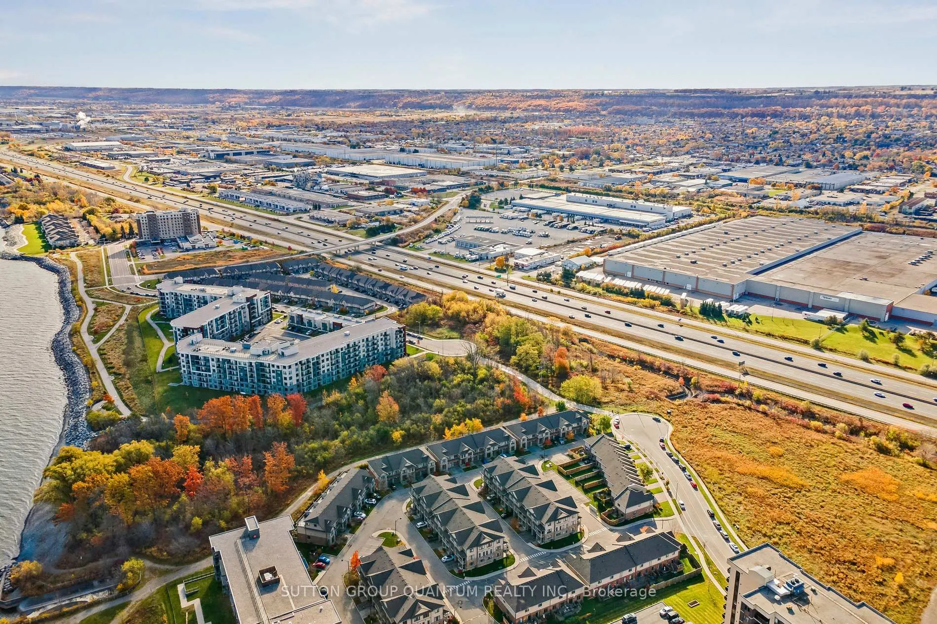 Photo 32 of 18 Lakefront Drive, Hamilton, Lakeshore — HOMEH
