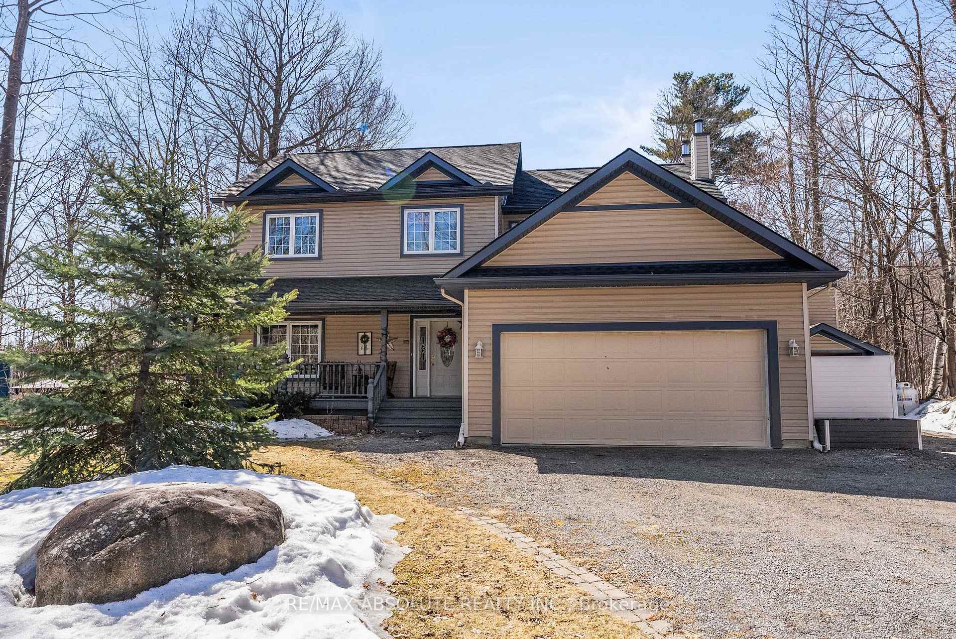 Photo 1 of 803 McKenzie Avenue, McNab/Braeside, Mcnab/Braeside Twps — HOMEH