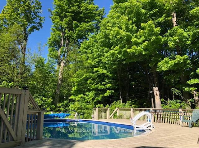 Photo 6 of 803 McKenzie Avenue, McNab/Braeside, Mcnab/Braeside Twps — HOMEH