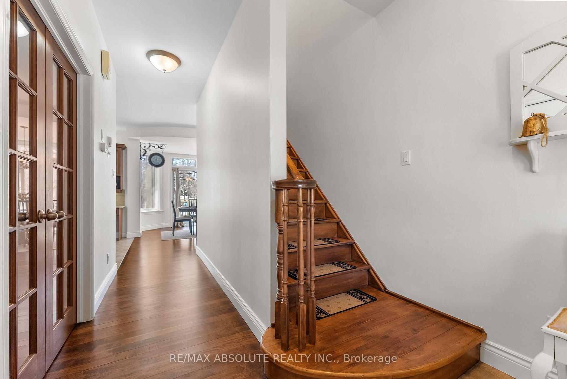 Photo 8 of 803 McKenzie Avenue, McNab/Braeside, Mcnab/Braeside Twps — HOMEH