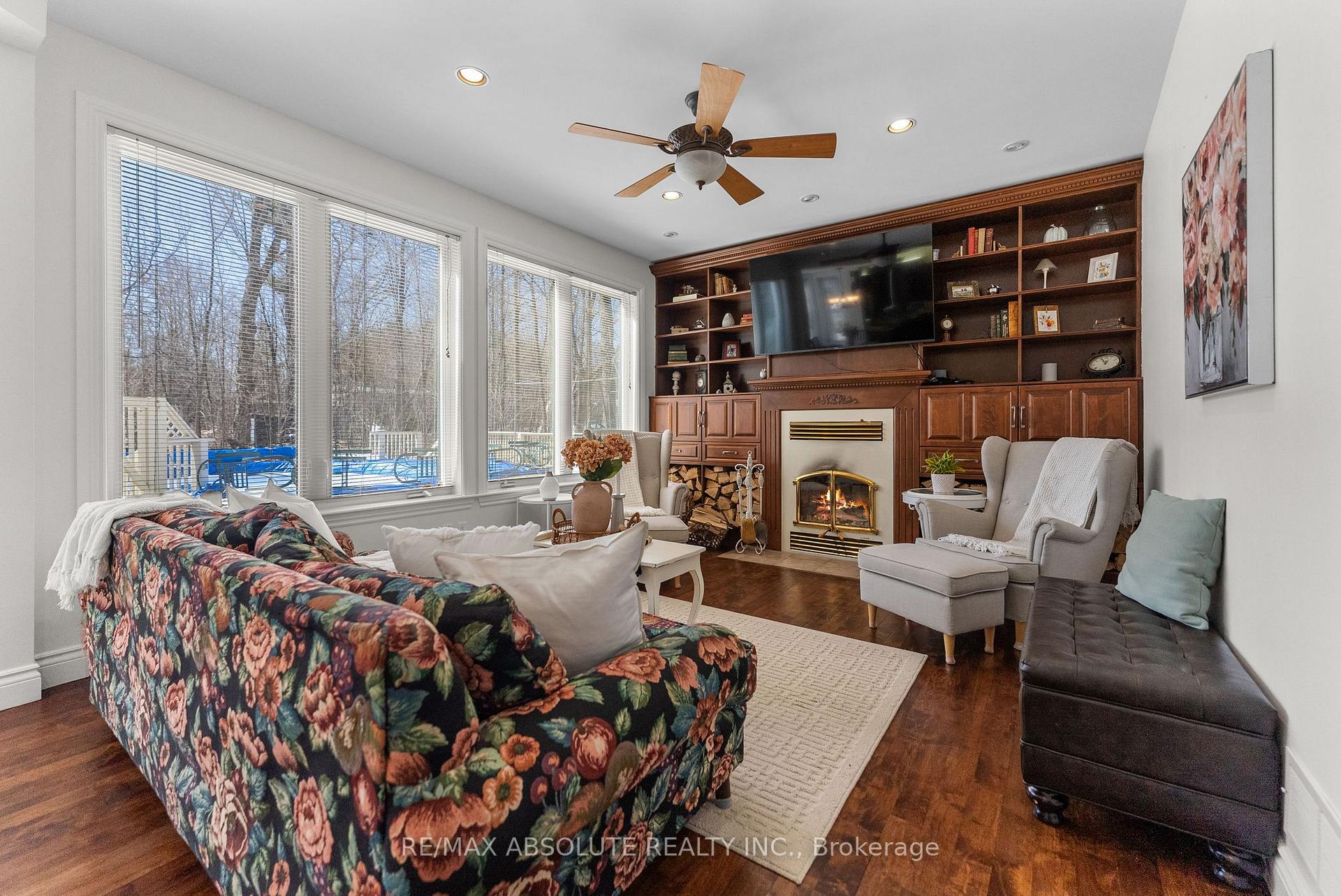Photo 13 of 803 McKenzie Avenue, McNab/Braeside, Mcnab/Braeside Twps — HOMEH