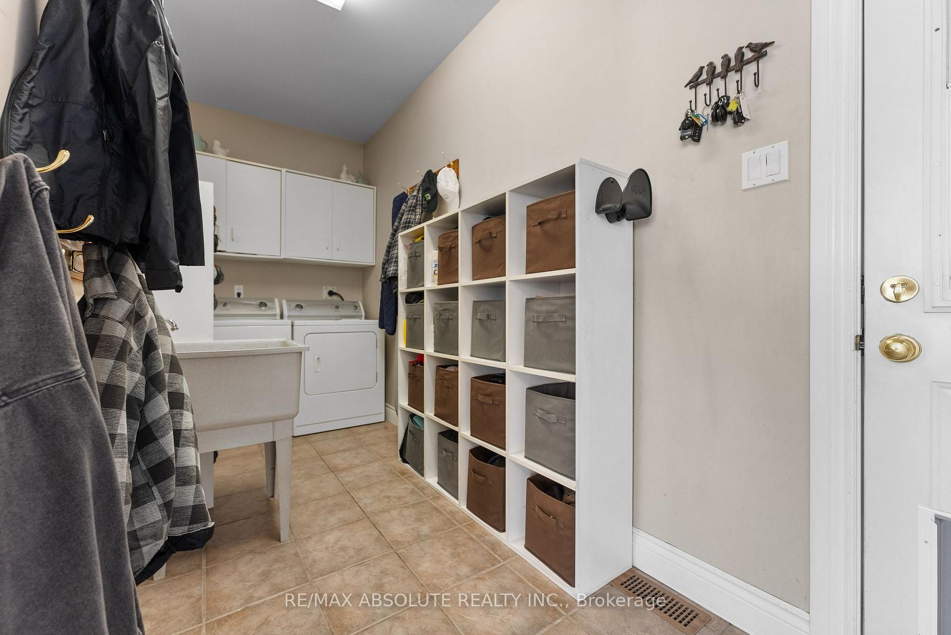 Photo 31 of 803 McKenzie Avenue, McNab/Braeside, Mcnab/Braeside Twps — HOMEH