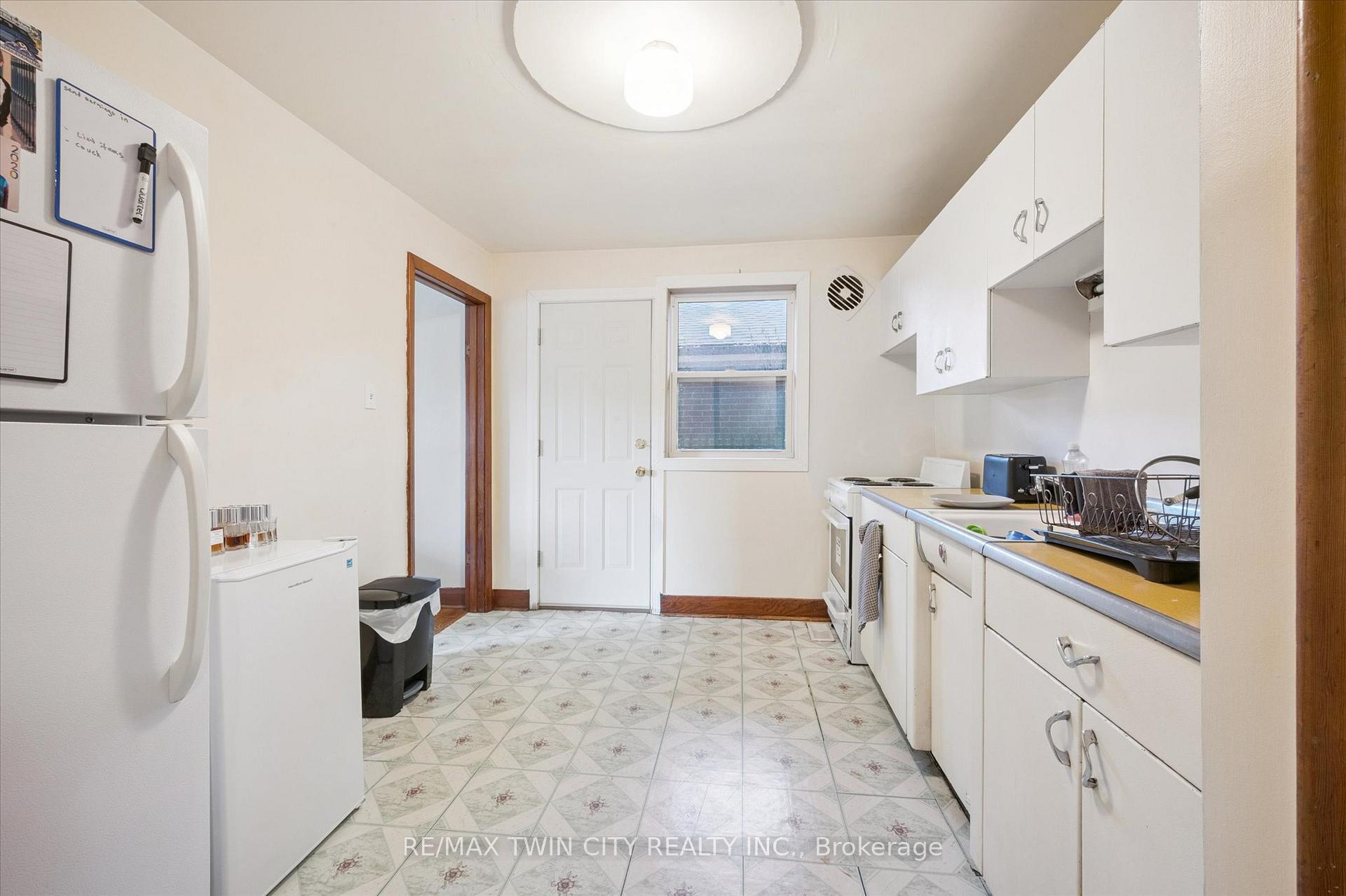 Photo 11 of 180 Becker Street, Kitchener — HOMEH
