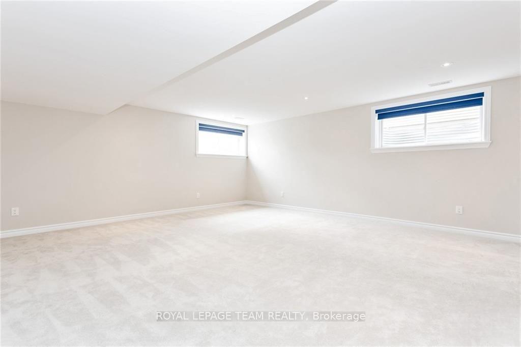Photo 4 of 174 Shinny Avenue, Ottawa, Kanata - Emerald Meadows/Trailwest — HOMEH
