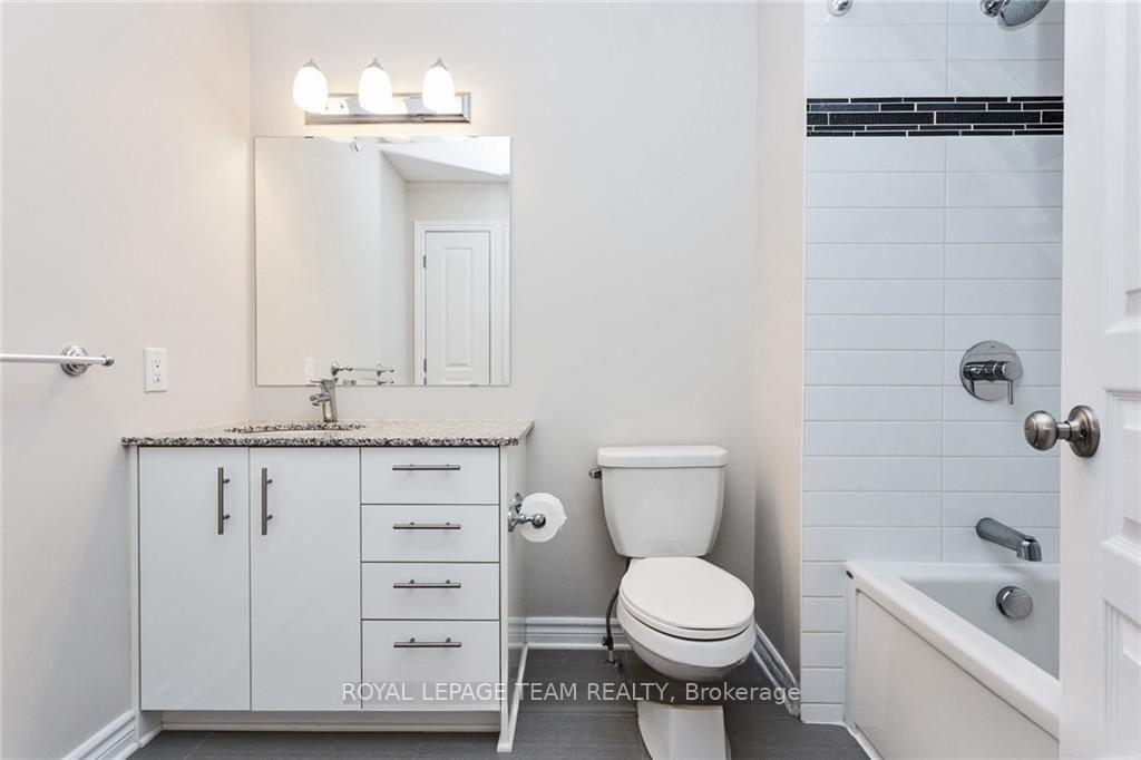 Photo 7 of 174 Shinny Avenue, Ottawa, Kanata - Emerald Meadows/Trailwest — HOMEH