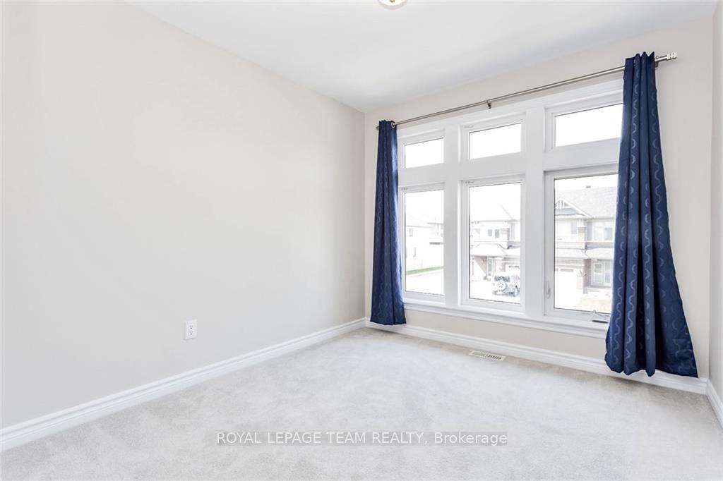 Photo 14 of 174 Shinny Avenue, Ottawa, Kanata - Emerald Meadows/Trailwest — HOMEH