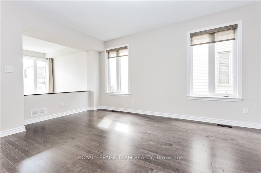 Photo 17 of 174 Shinny Avenue, Ottawa, Kanata - Emerald Meadows/Trailwest — HOMEH
