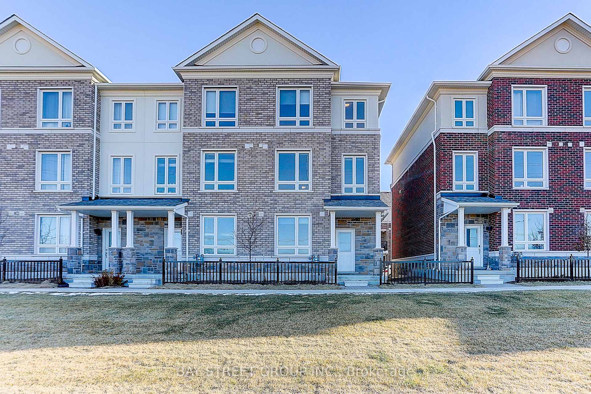 Photo 1 of 12 Chicago Lane, Markham, Wismer — HOMEH