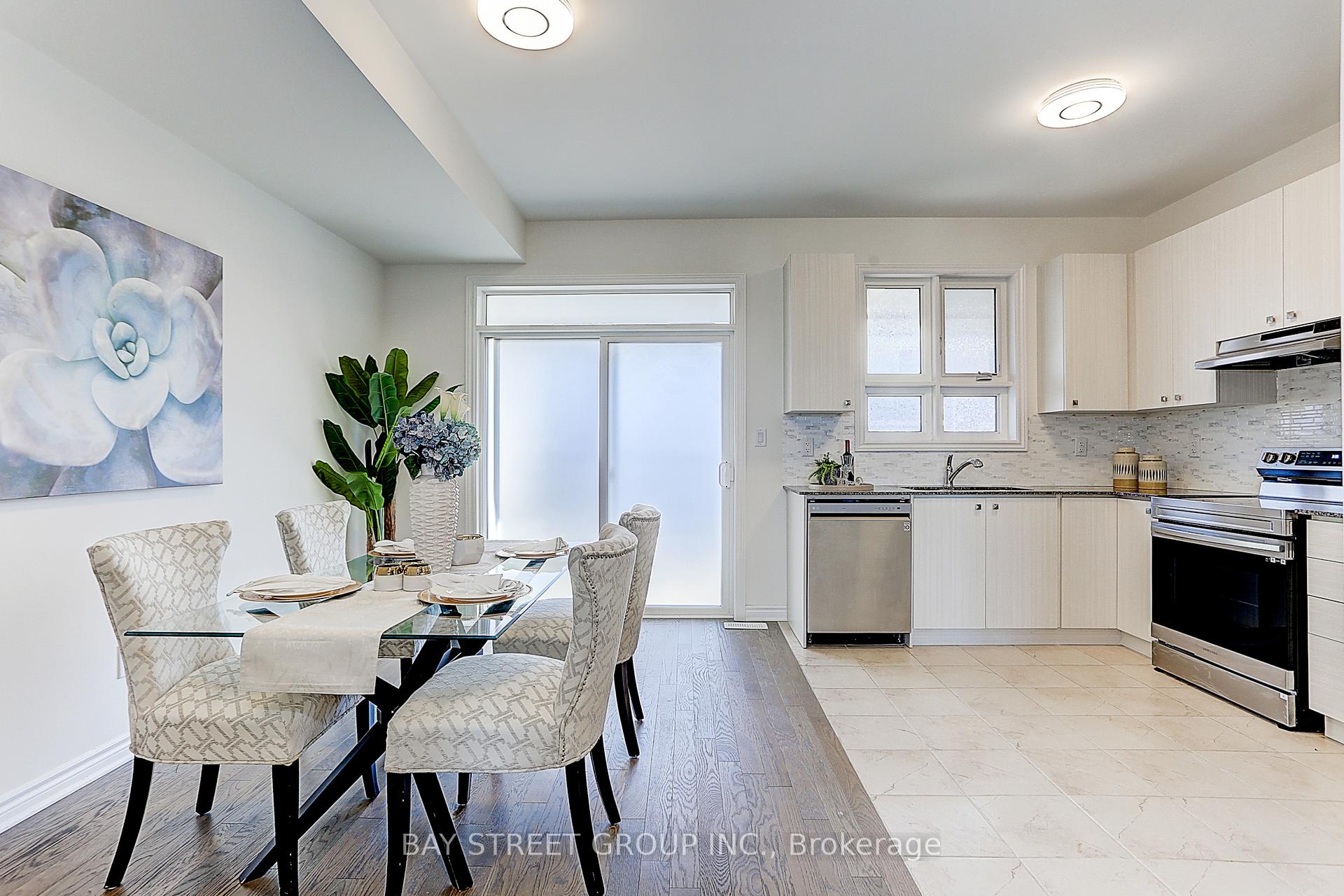 Photo 14 of 12 Chicago Lane, Markham, Wismer — HOMEH