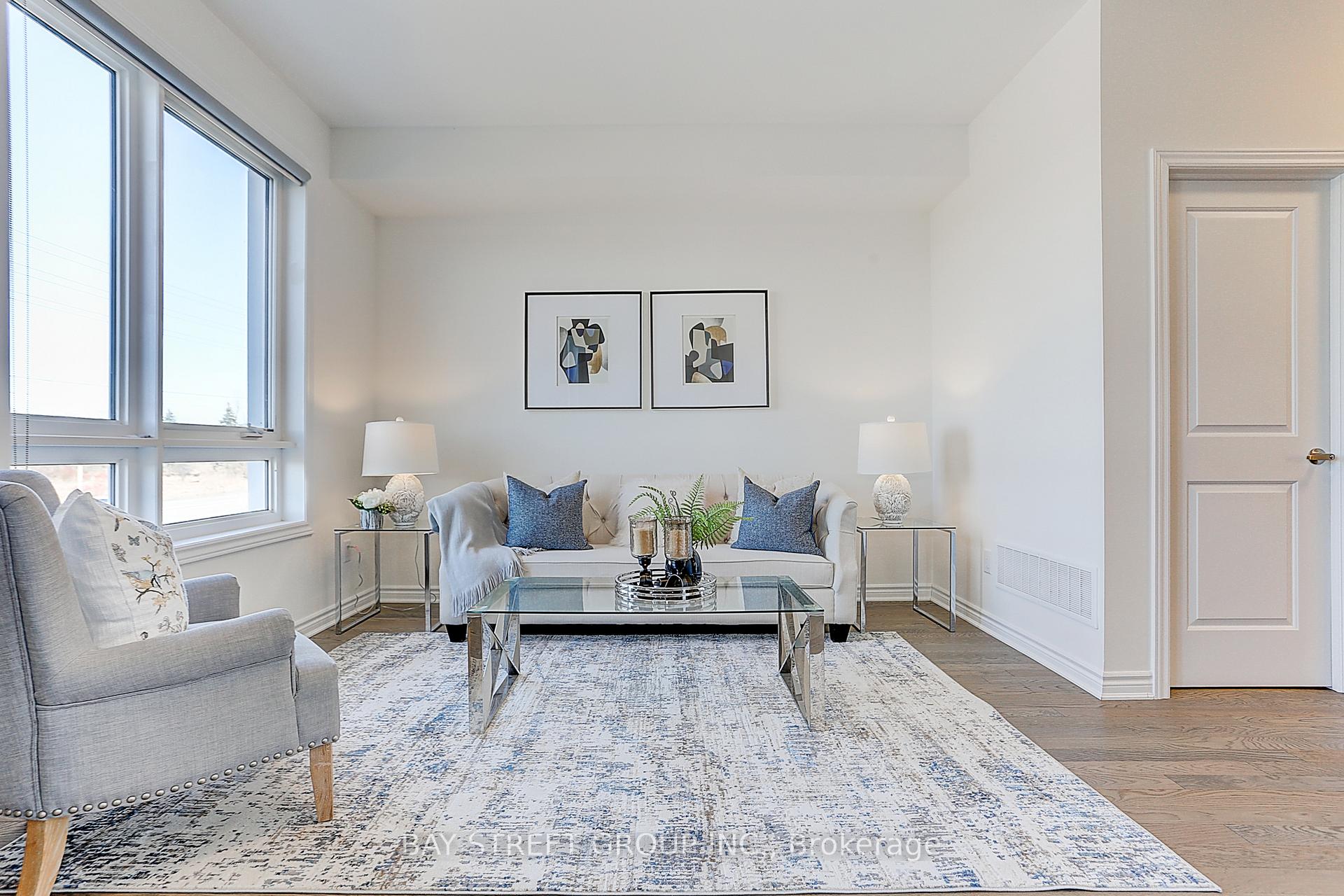 Photo 18 of 12 Chicago Lane, Markham, Wismer — HOMEH