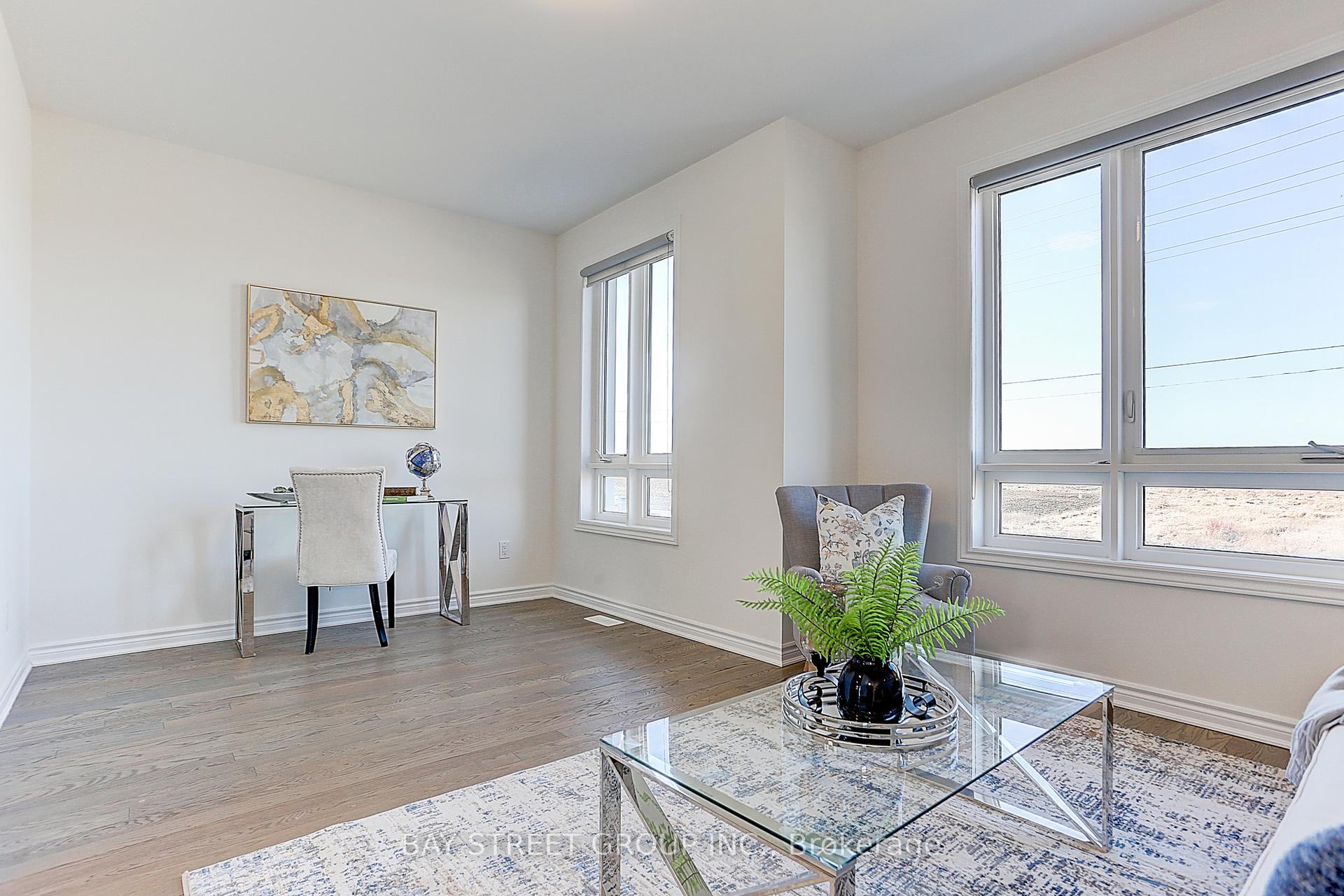 Photo 20 of 12 Chicago Lane, Markham, Wismer — HOMEH