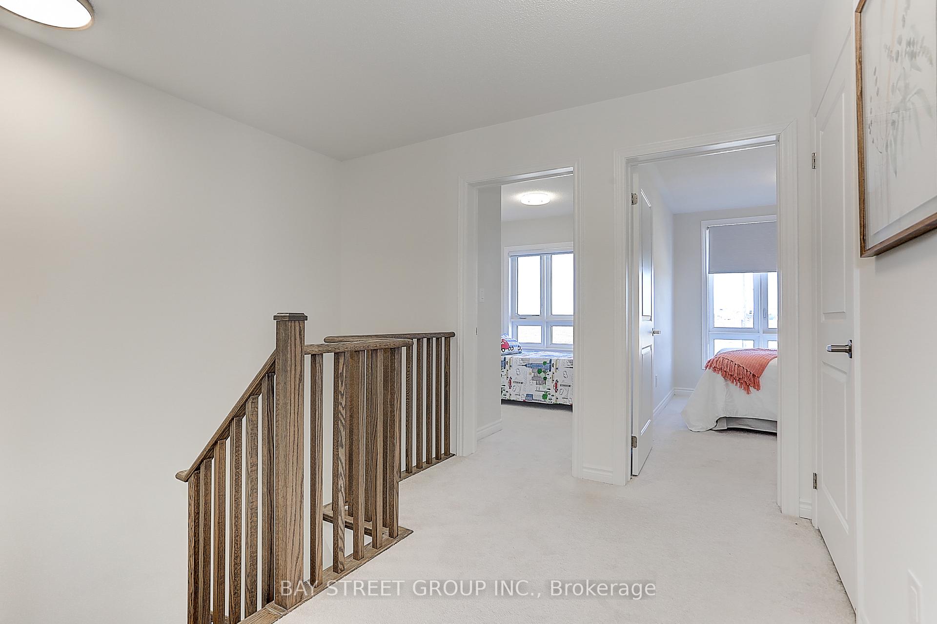 Photo 24 of 12 Chicago Lane, Markham, Wismer — HOMEH