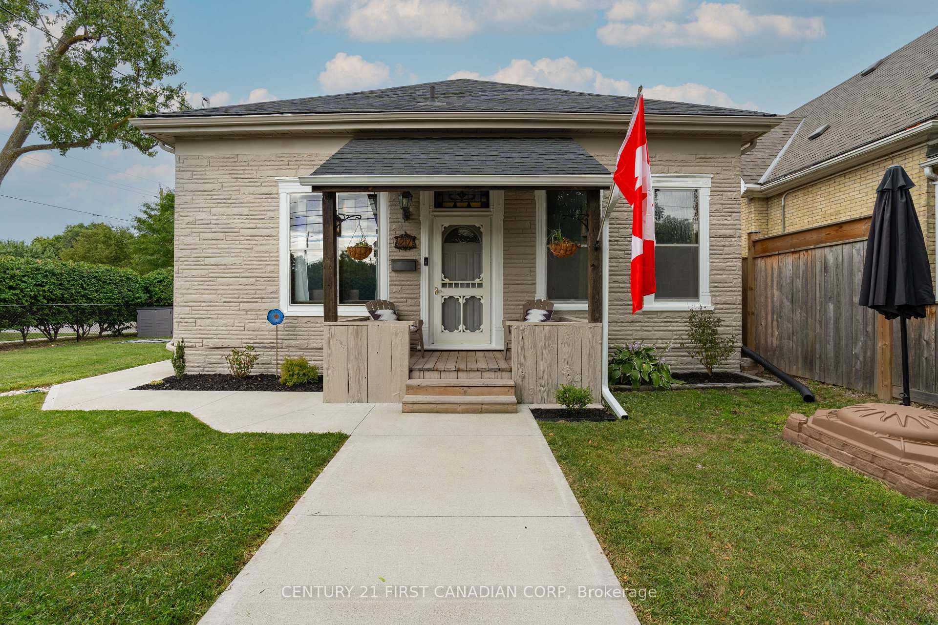 Photo 1 of 217 Waterloo Street, London, East K — HOMEH