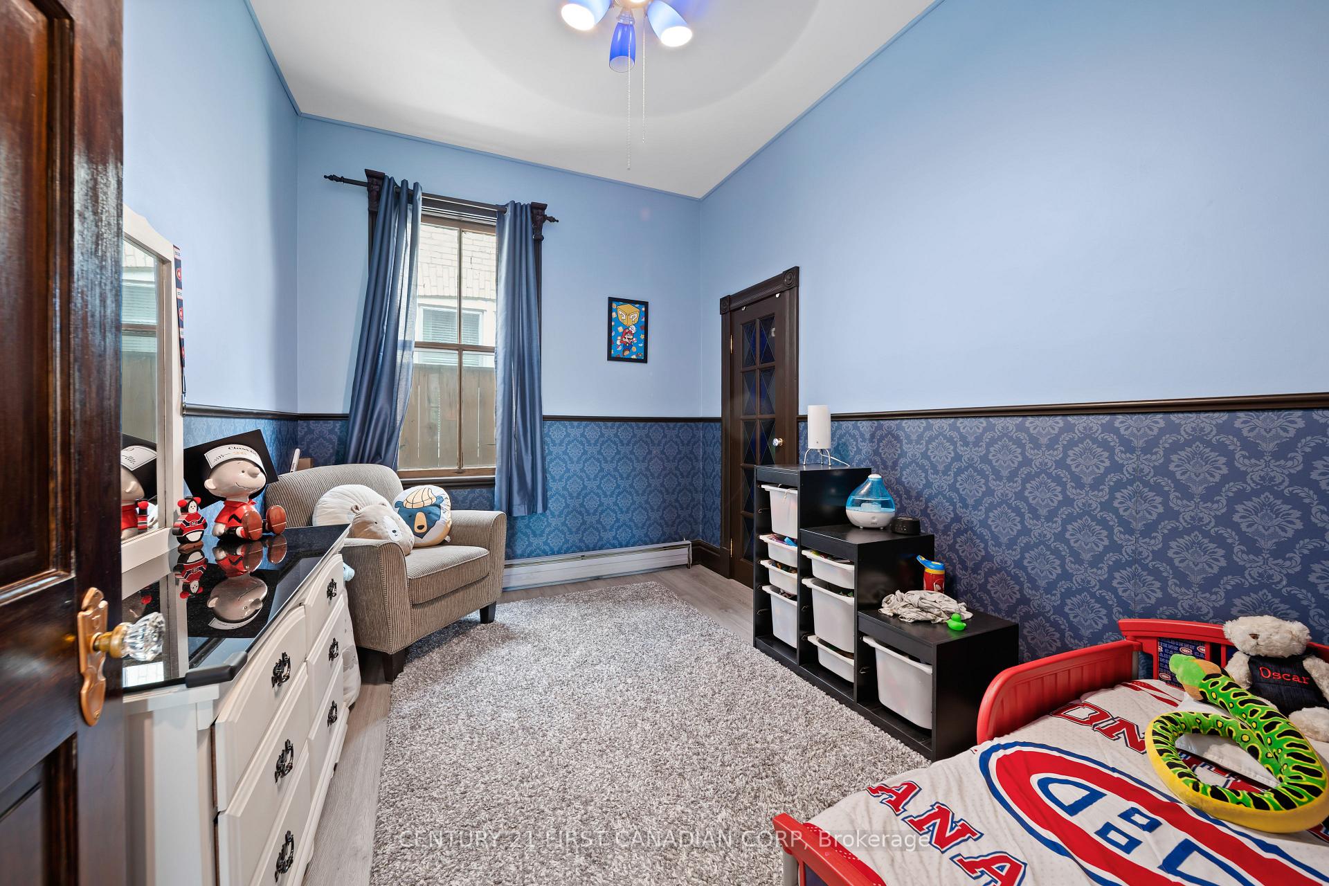 Photo 13 of 217 Waterloo Street, London, East K — HOMEH