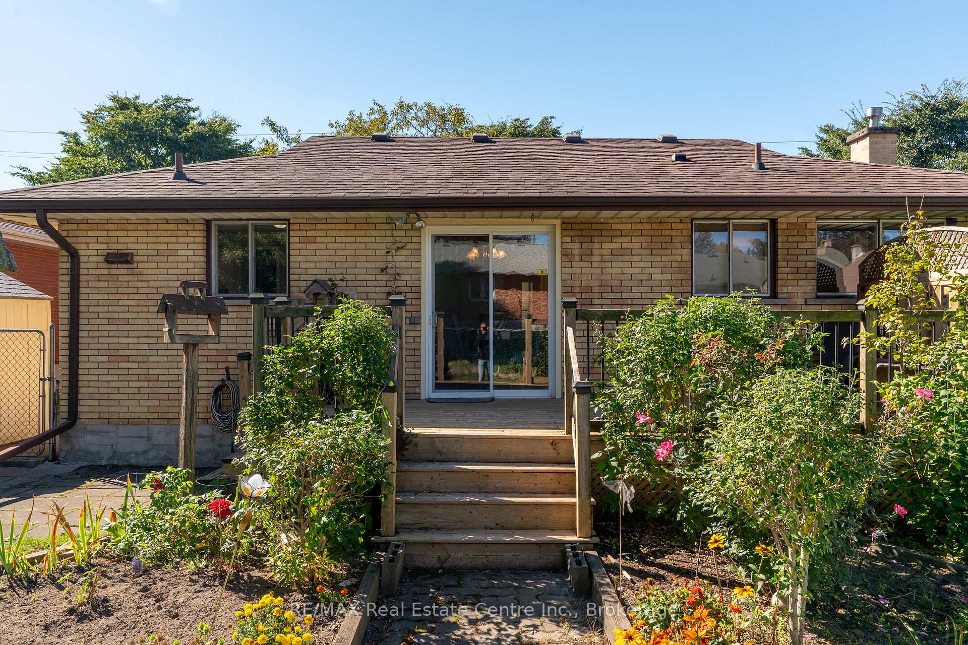 Photo 21 of 352 Vanier Drive, Kitchener — HOMEH