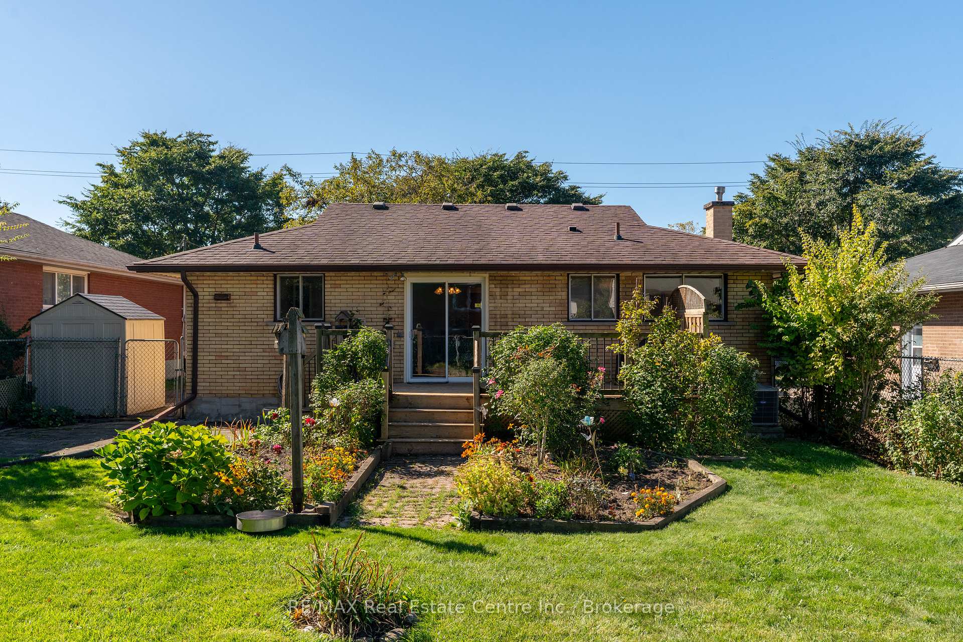 Photo 24 of 352 Vanier Drive, Kitchener — HOMEH
