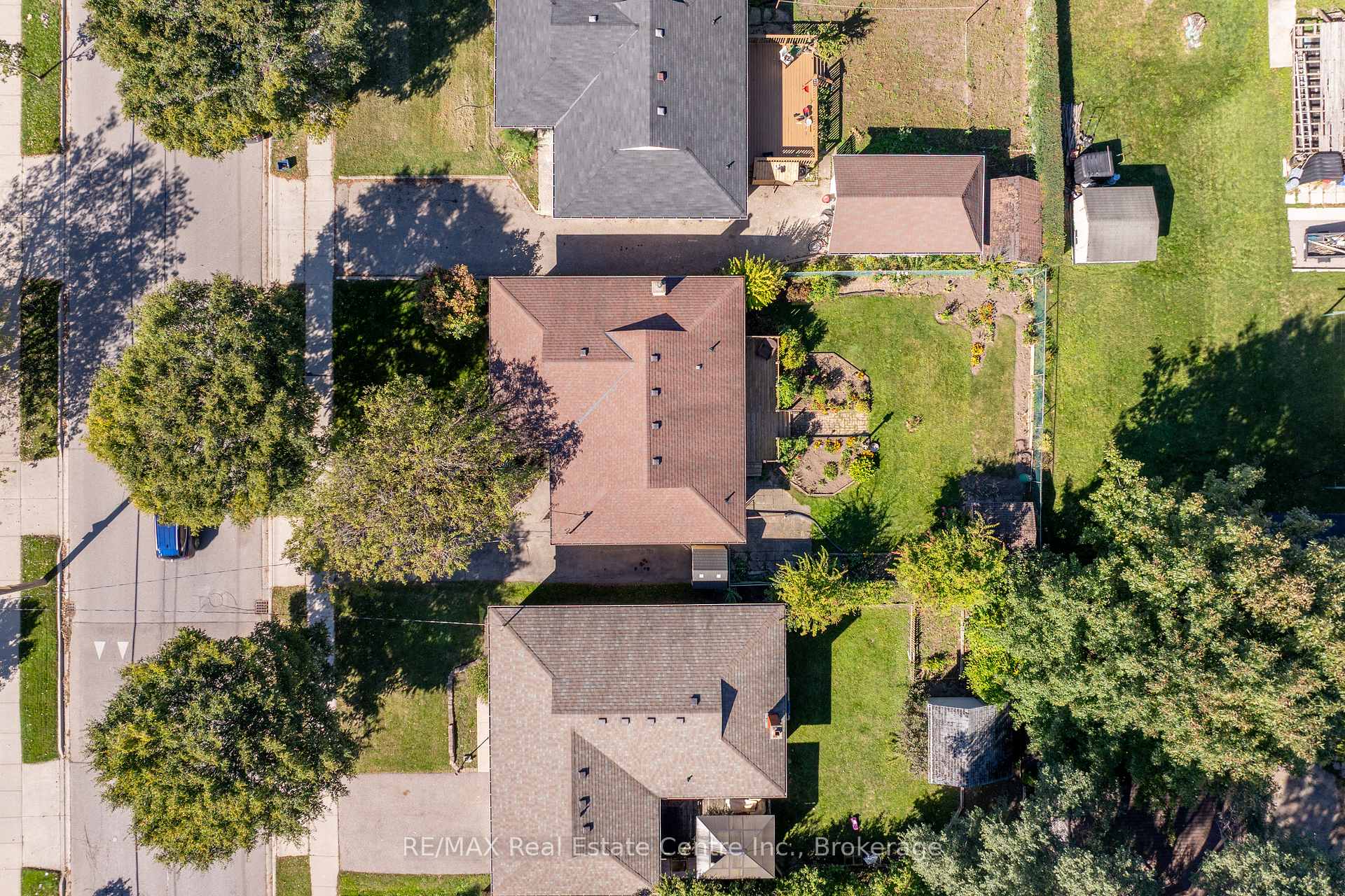 Photo 27 of 352 Vanier Drive, Kitchener — HOMEH