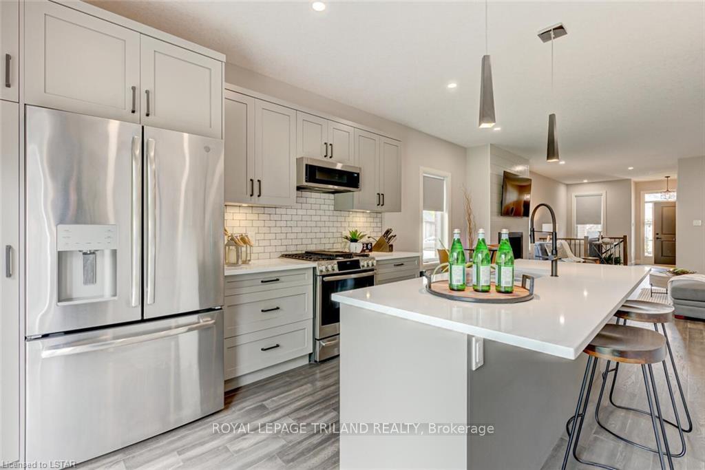 Photo 15 of 2129 Linkway Boulevard, London, South A — HOMEH