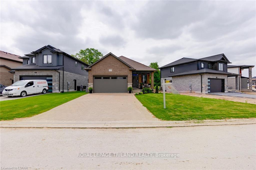 Photo 40 of 2129 Linkway Boulevard, London, South A — HOMEH