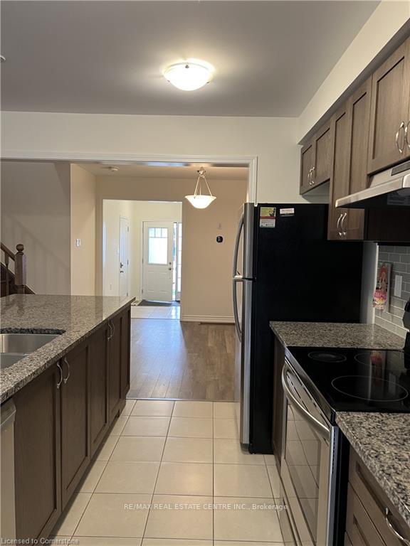 Photo 9 of 226 Waterbrook Lane N, Kitchener — HOMEH