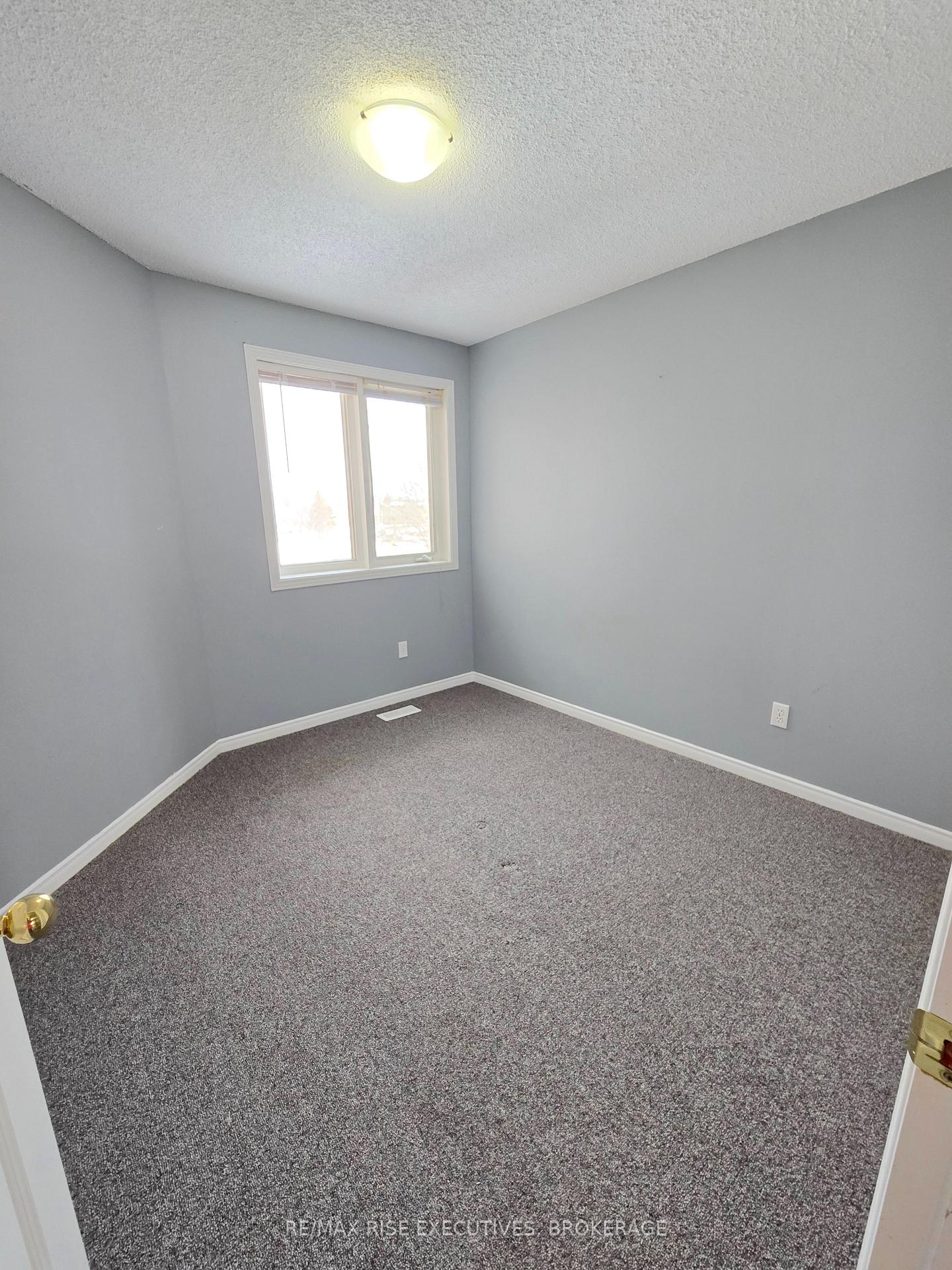 Photo 27 of 585 Millwood Drive, Kingston, City Southwest — HOMEH