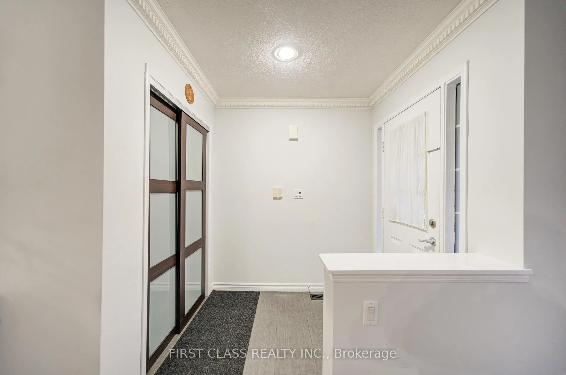 Photo 5 of 18 Primrose Path Crescent, Markham, Legacy — HOMEH