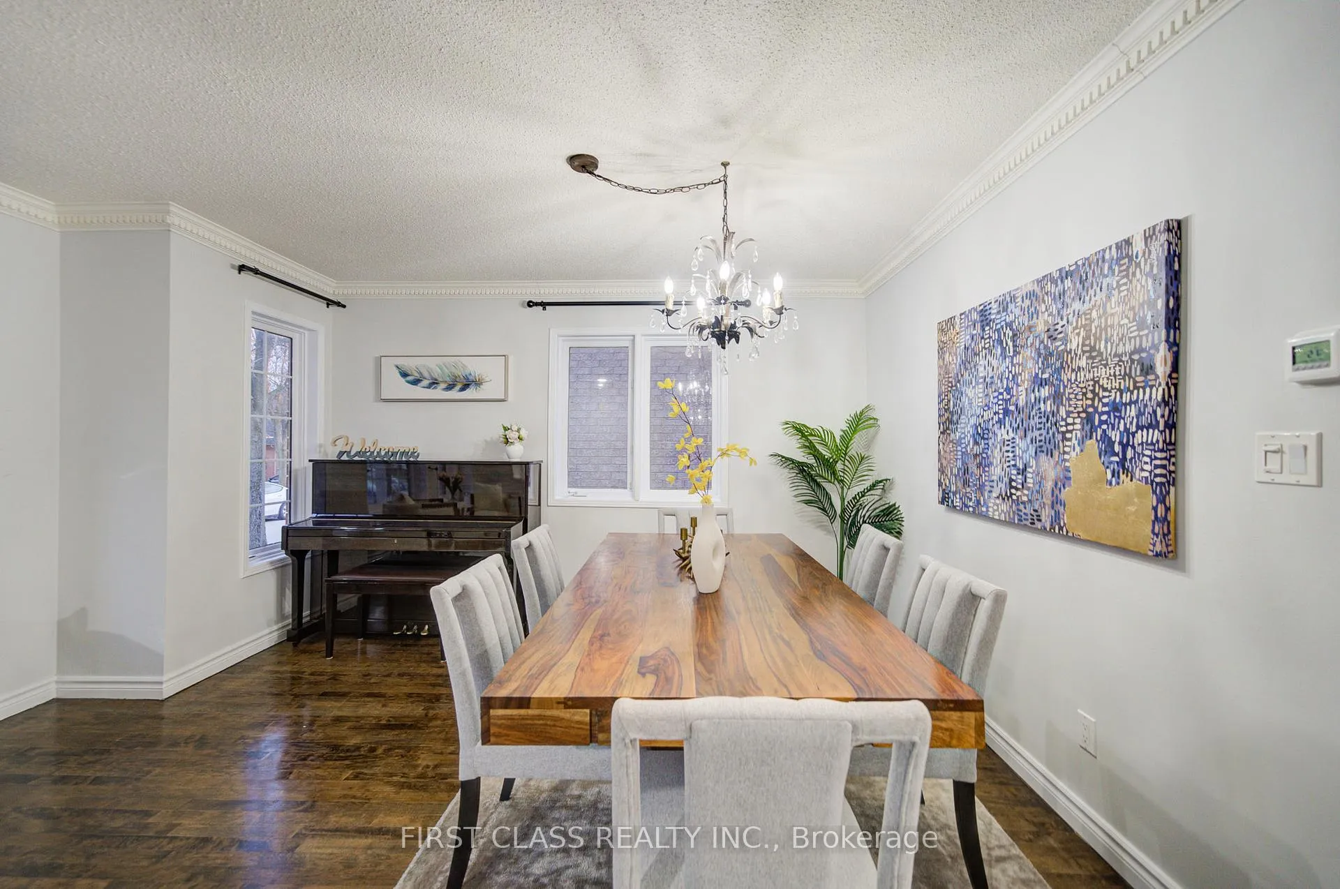 Photo 8 of 18 Primrose Path Crescent, Markham, Legacy — HOMEH