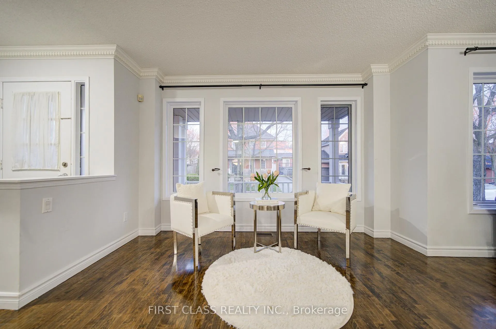 Photo 10 of 18 Primrose Path Crescent, Markham, Legacy — HOMEH
