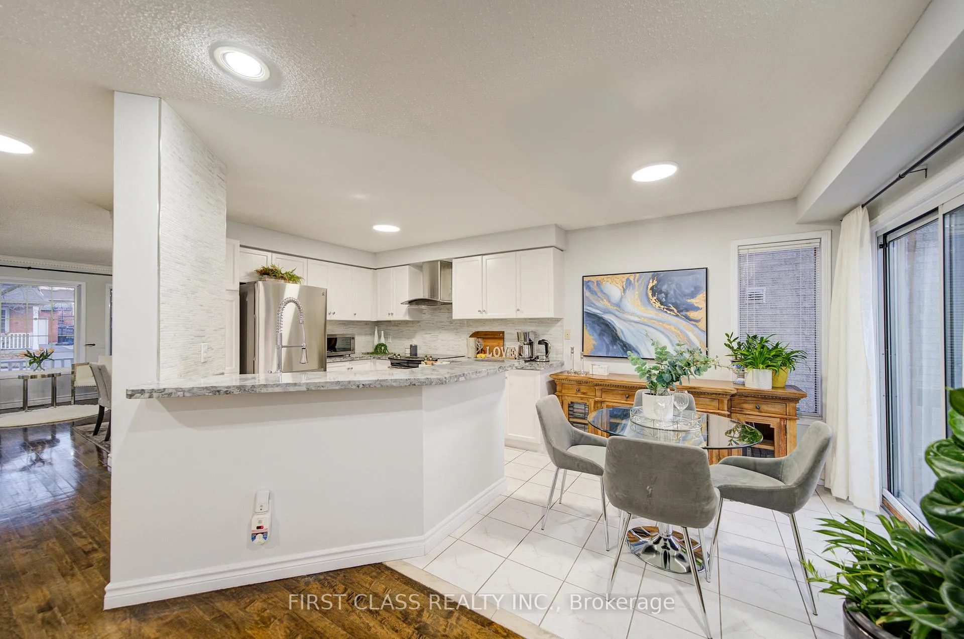 Photo 18 of 18 Primrose Path Crescent, Markham, Legacy — HOMEH