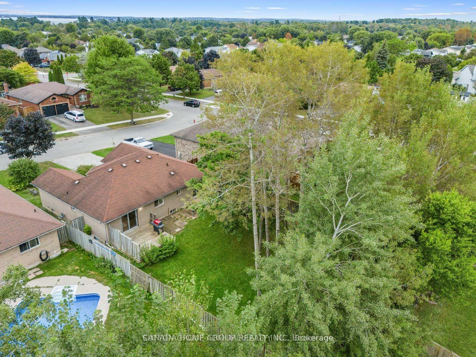 Photo 30 of 1968 Annecca Street, Innisfil, Alcona — HOMEH