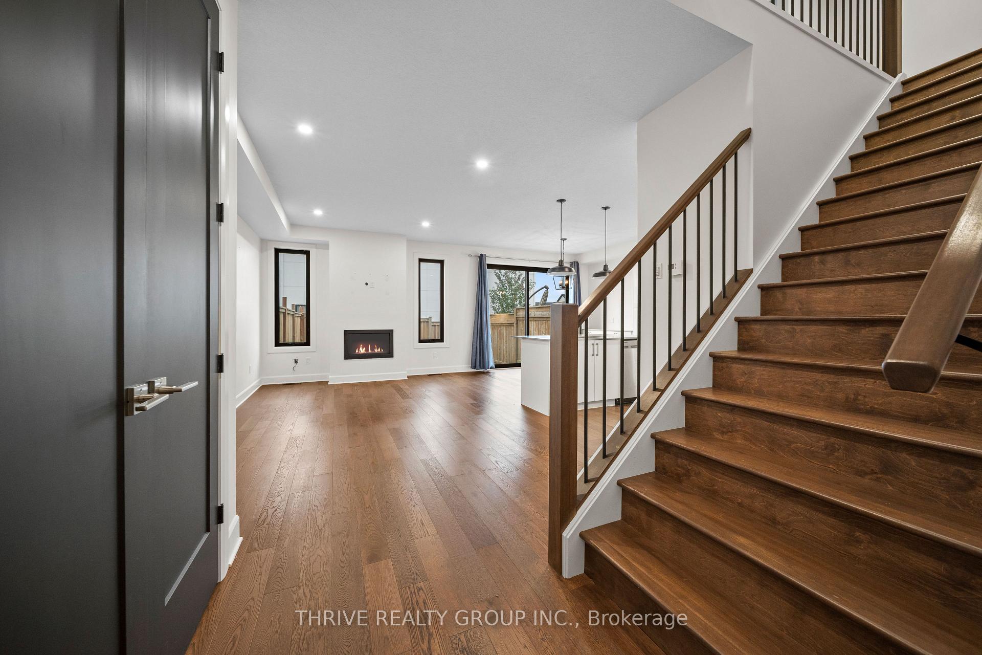Photo 5 of 947 Upperpoint Avenue, London, South B — HOMEH