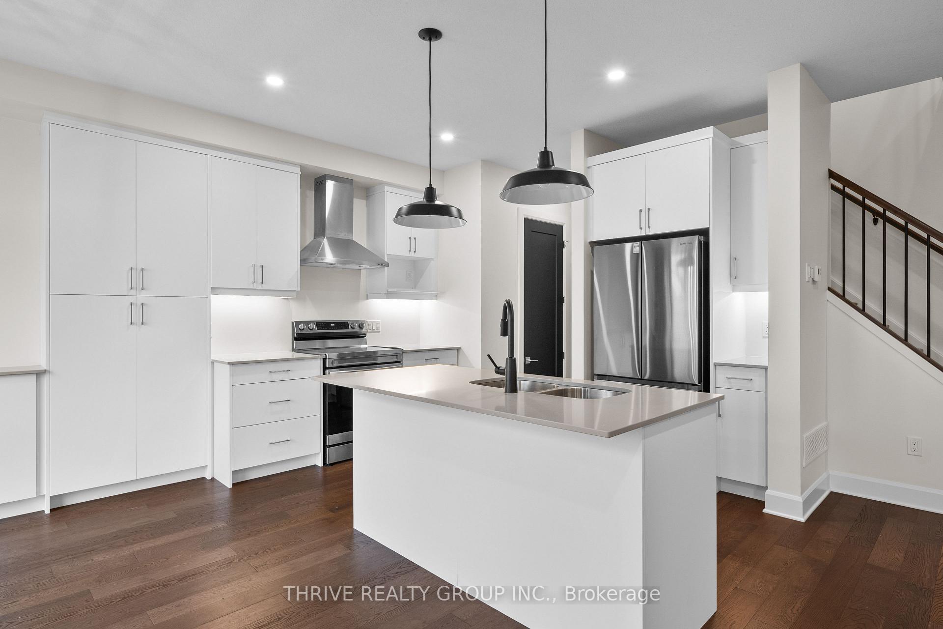 Photo 7 of 947 Upperpoint Avenue, London, South B — HOMEH