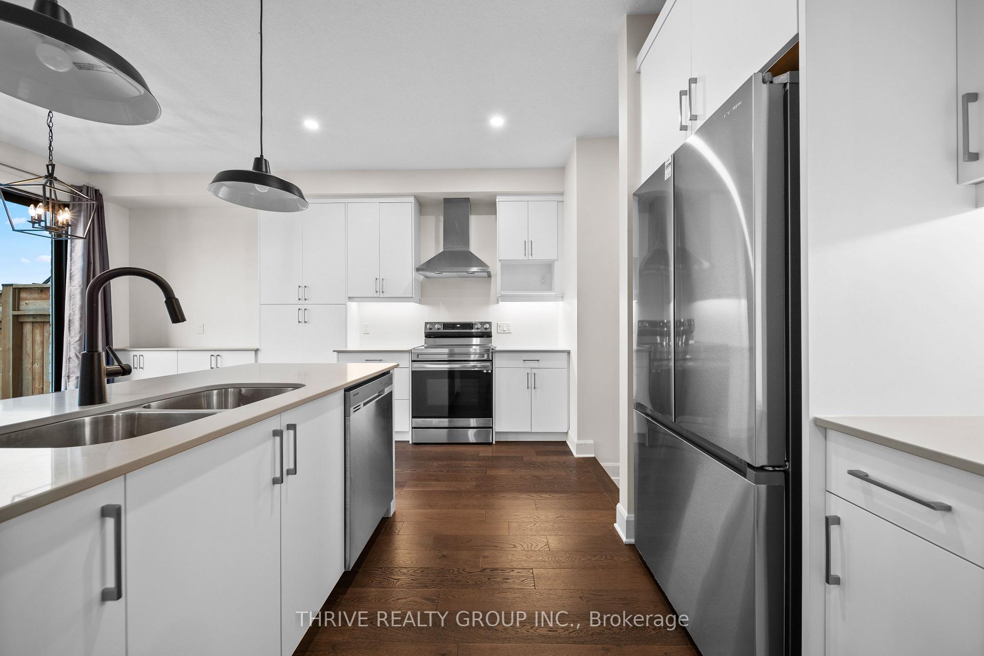 Photo 8 of 947 Upperpoint Avenue, London, South B — HOMEH